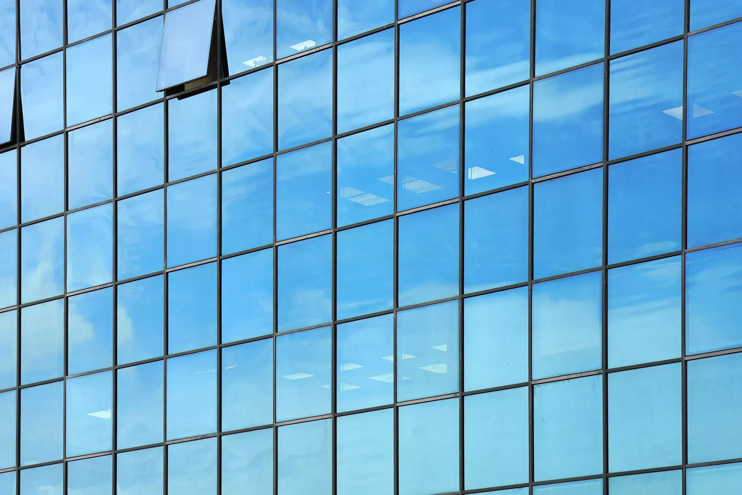fachadas de cristal Arquitecto para proyectos de edificios y bloques de pisos en Burgos